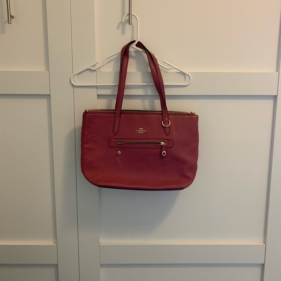 Purple coach purse - Picture 2 of 7